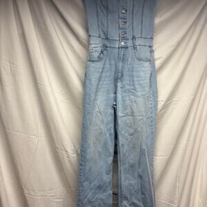 Forever 21 light wash denim